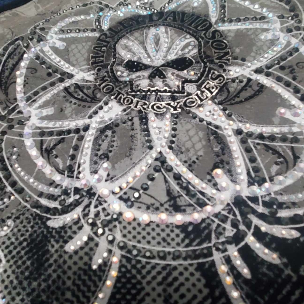 Harley-Davidson Black and Gray Rhinestone Skull Tank Top - Picture 3 of 7